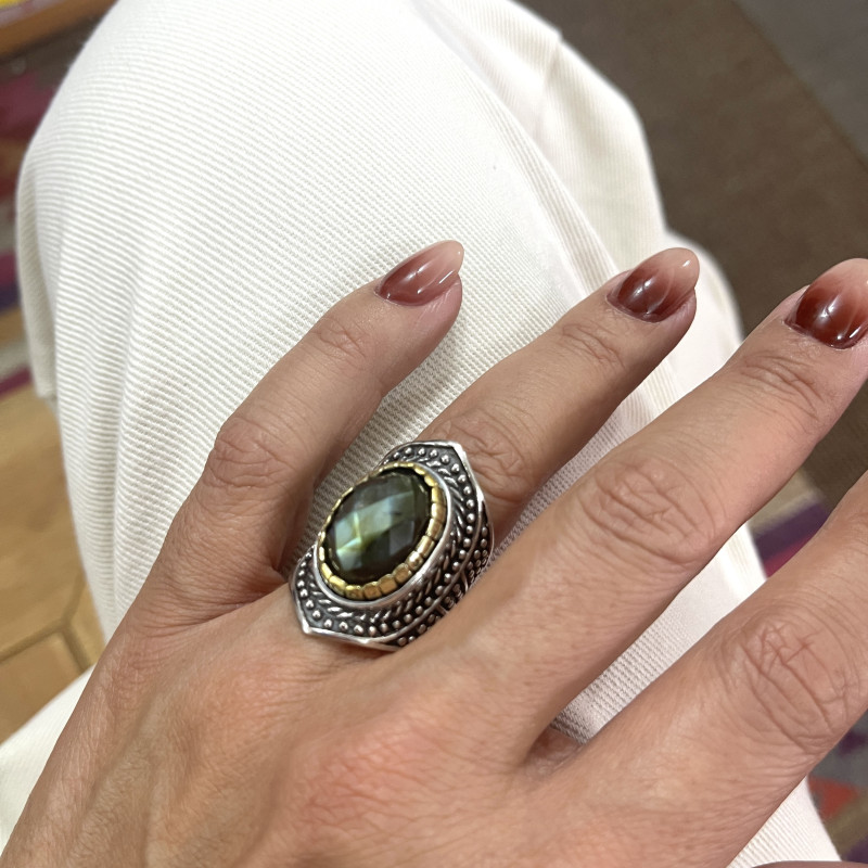 JALAN JALAN Bague J867 Labradorite facettée