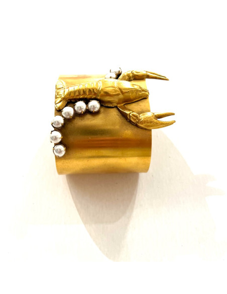 PERRINE TAVERNITI manchette HOMARD