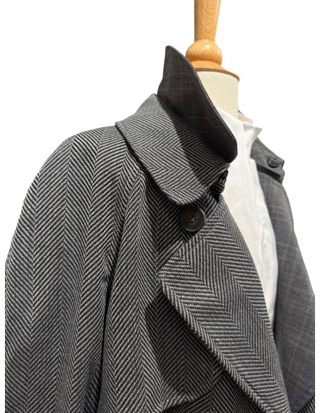 PHISIQUE DU ROLE Trench Carbone