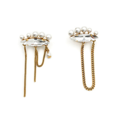 PERRINE TAVERNITI bo BEAUREGARD