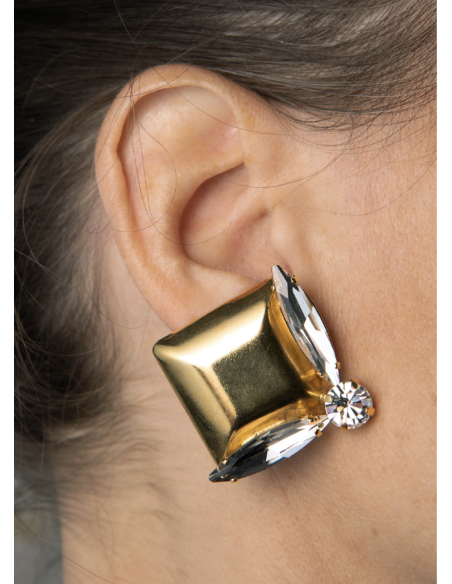 PERRINE TAVERNITI bo CAPUCINE