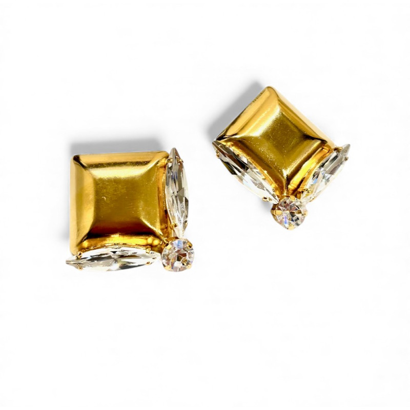 PERRINE TAVERNITI bo CAPUCINE