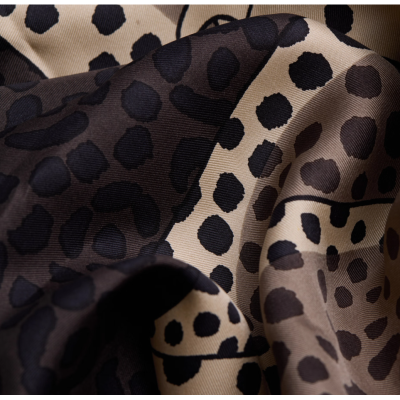INOUÏ EDITIONS Carré FELIS Gris